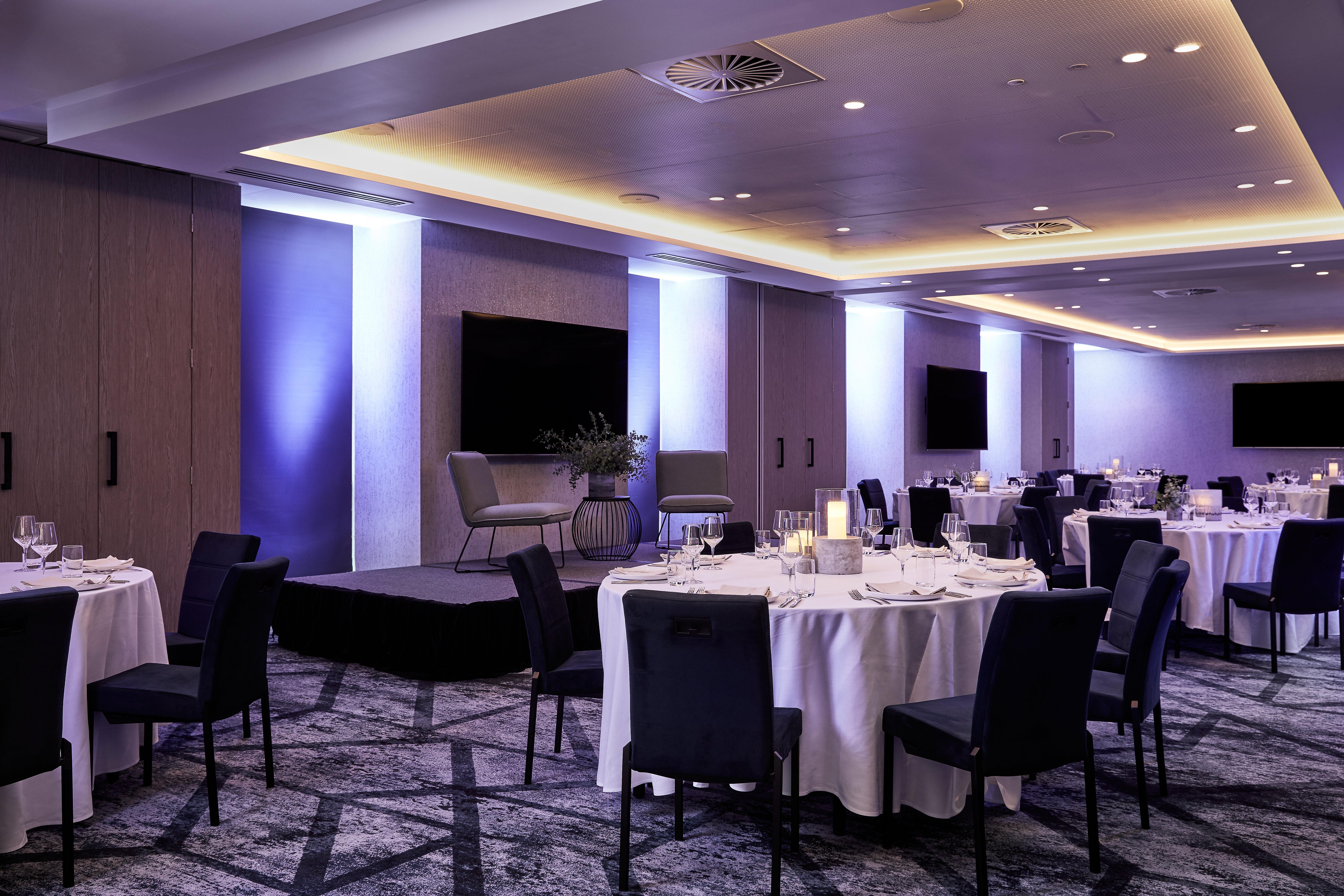 Crowne Plaza Sydney Darling Harbour By Ihg Hotel Exterior photo